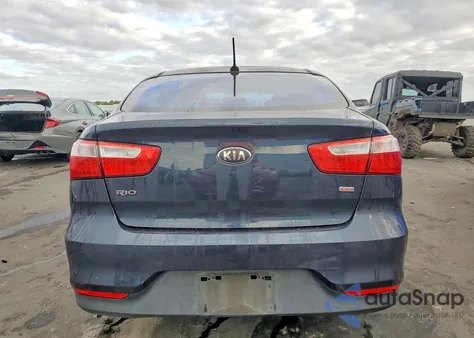 2016 Kia Rio Lx z USA, uszkodzony, nr VIN KNADM4A35G6642496